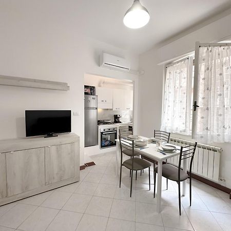 Tolly House-Rapallo City Centre Exteriör bild